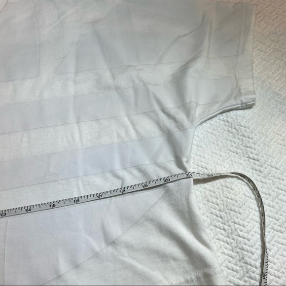 𝅺NWOT Adidas Originals LGR Logo Tee White Cropped Size XS - Picture 11 of 13